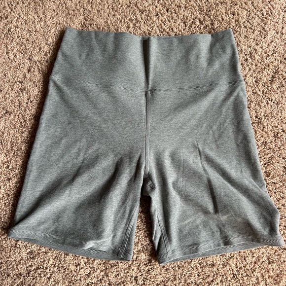Vuori Pants - Vuori Women's Blue/Green Bike Shorts
